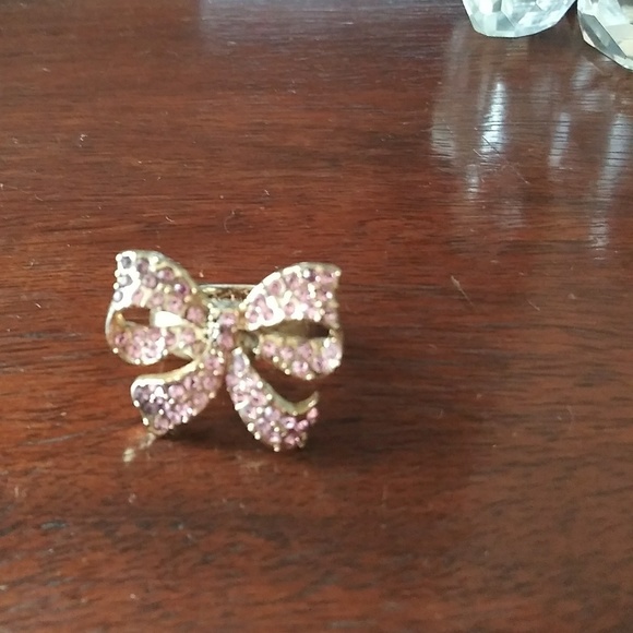 Pink Czs ring - Picture 6 of 8